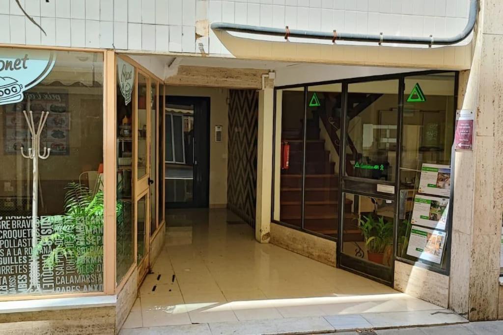 Piso Nuevo A 2 Minutos De La Playa Apartment Sant Feliu de Guíxols Ngoại thất bức ảnh